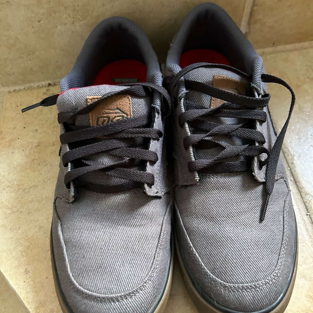 Gray Lakai men’s Shoes